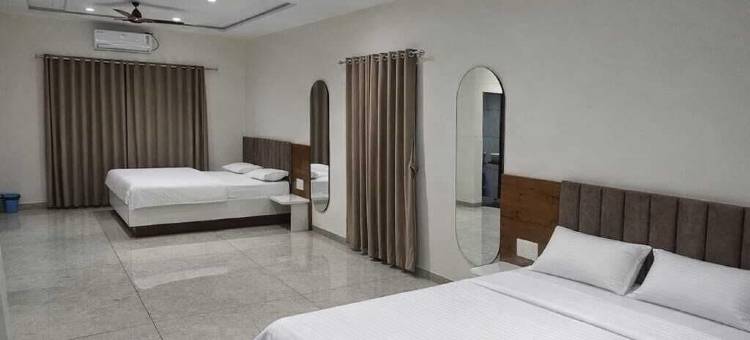 阿比谢克骄傲酒店(Hotel Abhishek Pride Shani Shinganapur)图片