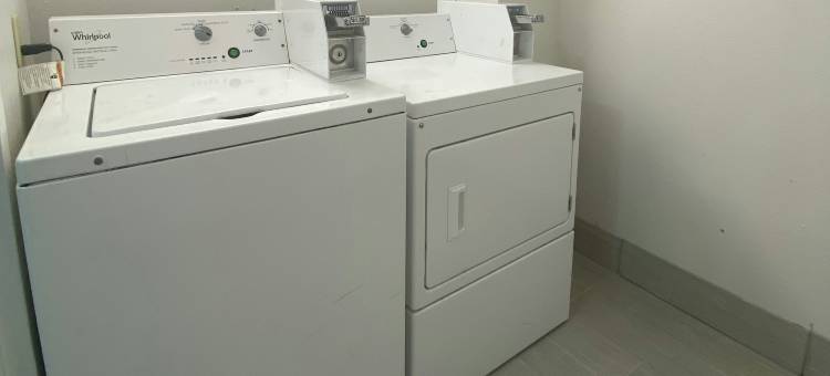 温斯顿塞勒姆红屋顶酒店(Red Roof Inn Winston-Salem)图片