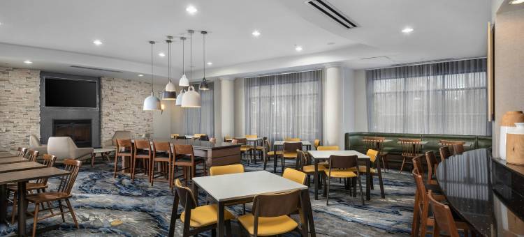 埃尔金琼斯维尔万枫酒店及套房(Fairfield Inn & Suites Elkin Jonesville)图片