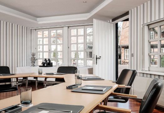 Althoff Hotel Fürstenhof Hotel Overview