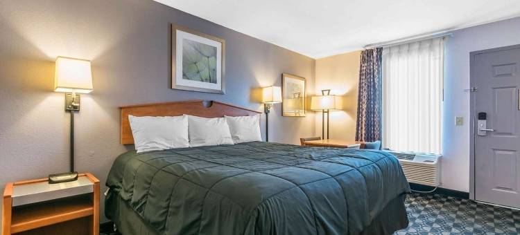 肯塔基路易斯威尔机场/会展中心 6 号套房酒店(Studio 6 Suites Louisville KY  Airport Expo Center)图片