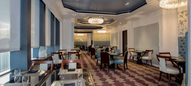 马卡蒂钻石公寓式酒店(Makati Diamond Residences)图片
