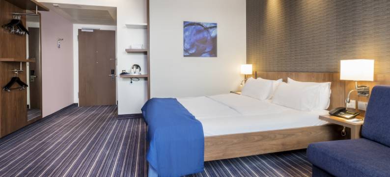 腓特烈斯港智选假日酒店(Holiday Inn Express FRIEDRICHSHAFEN by IHG)图片