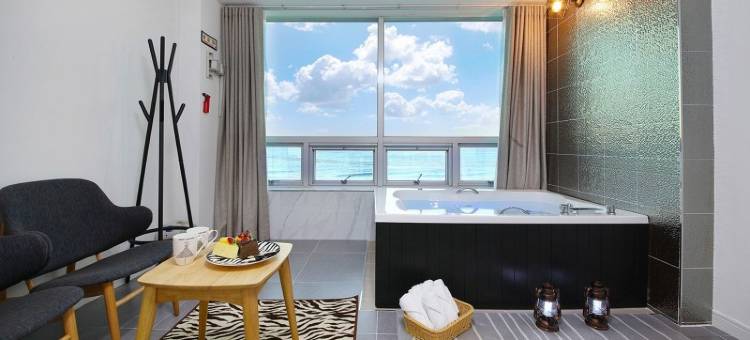 江陵阿拉水疗高级旅馆(Gangneung Ara Spa Pension)图片