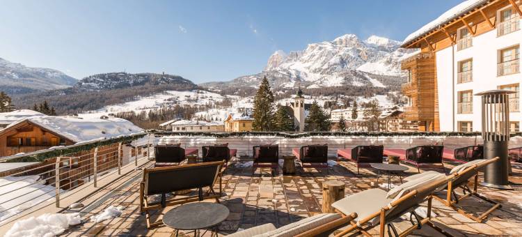 科尔蒂纳丹佩佐萨沃亚大酒店-丽笙精选酒店(Grand Hotel Savoia Cortina D’Ampezzo, A Radisson Collection Hotel)图片
