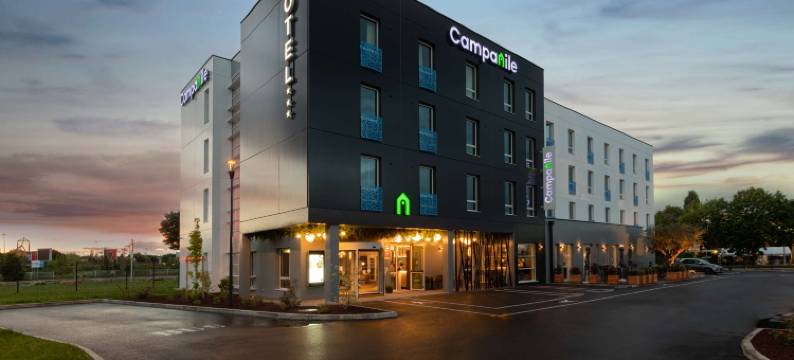 里昂东康铂智能酒店-欧洲展览中心布朗航空(Campanile Smart Lyon Est - Eurexpo Bron Aviation)图片