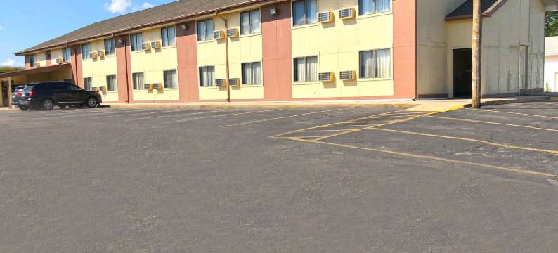 比阿特丽斯美国贝斯特价值酒店(Americas Best Value Inn Beatrice)图片