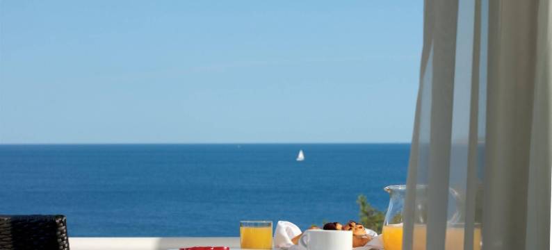 阿布鲁佐滨海酒店(Hotel Abruzzo Marina)图片