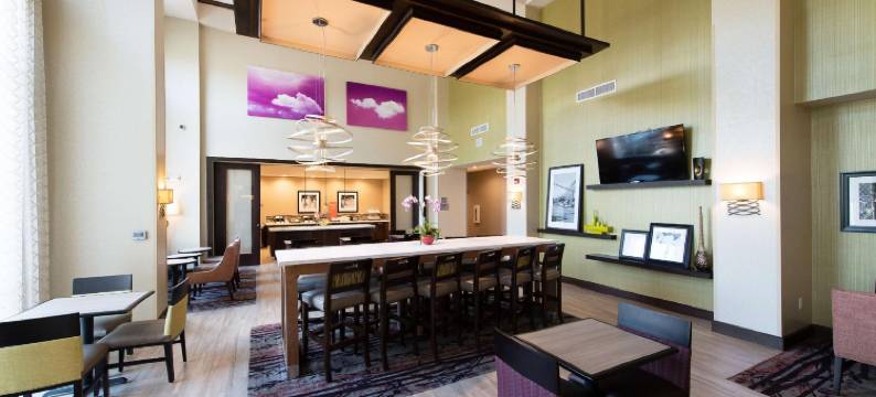 费耶特维尔欢朋套房酒店(Hampton Inn & Suites Fayetteville)图片