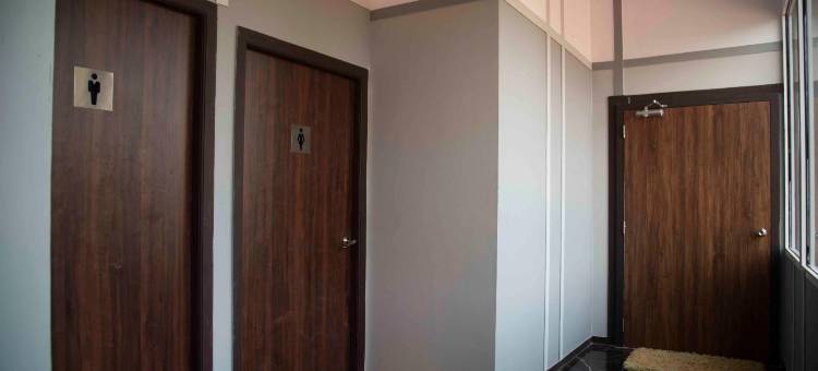 伍兹酒店(The Woods)图片