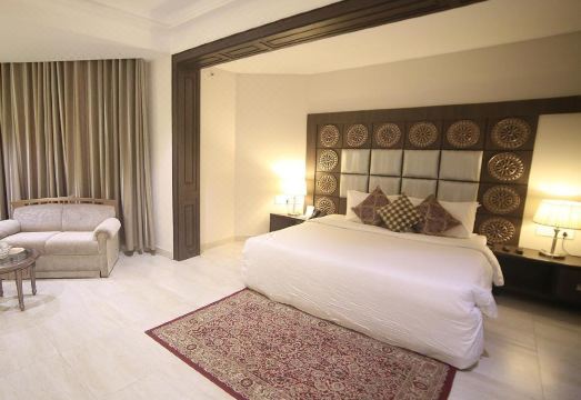 The Amayaa Hotel Overview