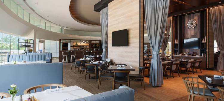 绍姆堡会议中心万丽酒店(Renaissance Schaumburg Convention Center Hotel)图片