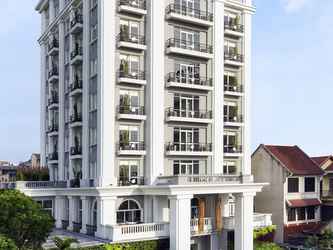 阿尔巴温泉酒店