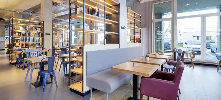 巴黎萨克莱康铂酒店(Campanile Paris - Saclay)图片