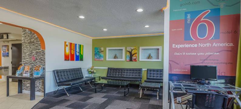 南卡罗莱纳辛普森维尔 - 格林维尔 6 号汽车旅馆(Motel 6 Simpsonville, SC - Greenville)图片