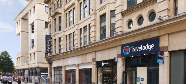 加的夫中央皇后街旅屋酒店(Travelodge Cardiff Central Queen Street)图片