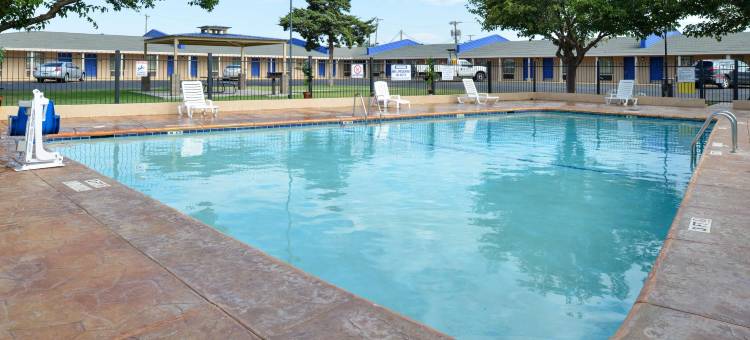 拉伯克东美洲最佳价值酒店(Americas Best Value Inn Lubbock East)图片