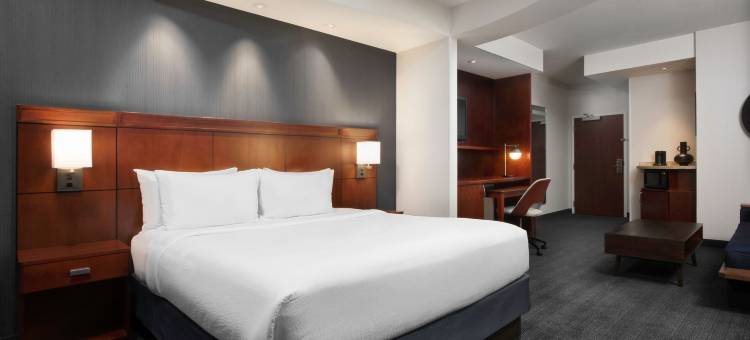 堪萨斯城布赖尔克利夫万怡酒店(Courtyard Kansas City at Briarcliff)图片