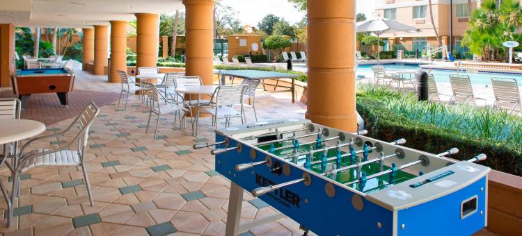 奥兰多莱克布纳维斯塔万豪别墅万枫套房酒店(Fairfield Inn & Suites by Marriott Orlando Lake Buena Vista in The Marriott Village)图片