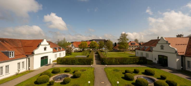 劳特拉施宫酒店(Schloss Lautrach)图片