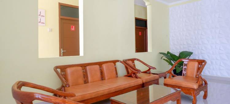 RedDoorz Near Rita Supermall Purwokerto 2图片