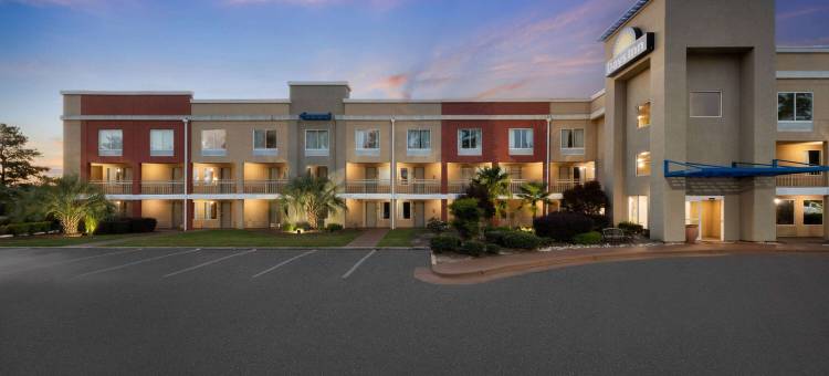 佛罗伦萨温德姆戴斯酒店-近市政中心(Days Inn by Wyndham Florence Near Civic Center)图片