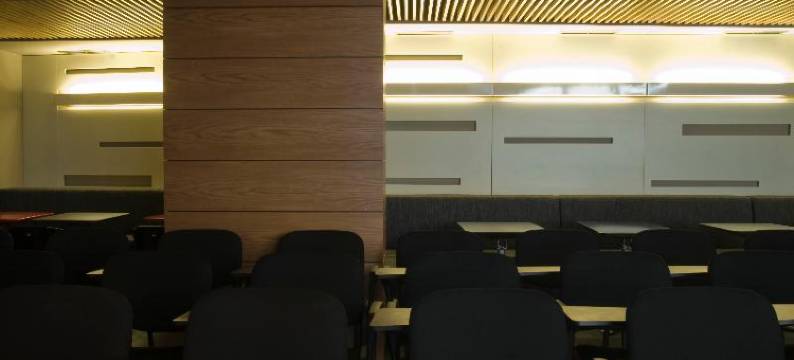 名居酒店(Famous House)图片