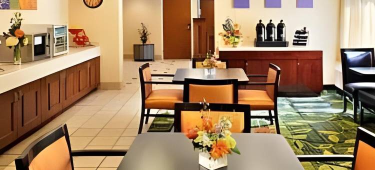 伯灵顿威利斯顿万枫酒店(Fairfield Inn Burlington Williston)图片