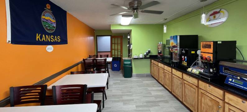 恩波里亚速8酒店(Super 8 by Wyndham Emporia)图片