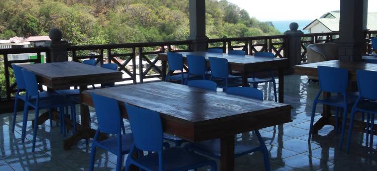 下拉布安日出酒店(Sunrise Hotel Labuan Bajo)图片