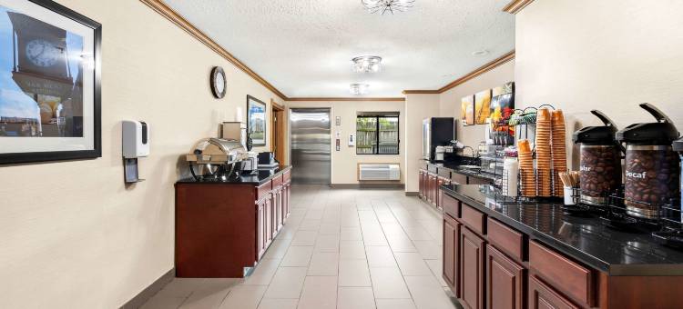 范沃特舒适酒店(Comfort Inn)图片