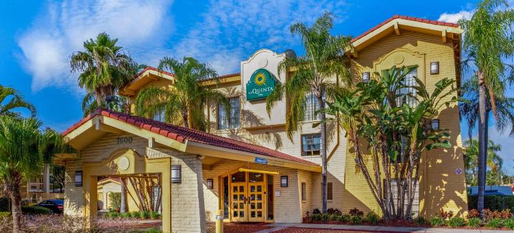 坦帕湾皮内拉斯公园克利尔沃特拉昆塔温德姆酒店(La Quinta Inn by Wyndham Tampa Bay Pinellas Park Clearwater)图片