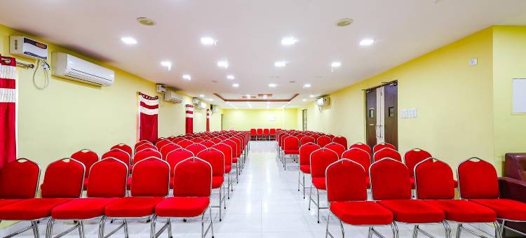 马哈拉亚公寓(FabHotel Prime Mahalaya Residency - Nr Chennai International Airport)图片