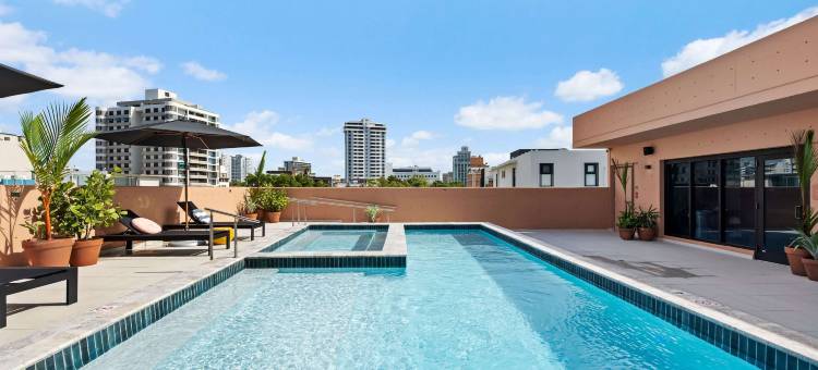 高鸟-公寓和套房酒店(HiBird- Apartment and Suites Hotel)图片