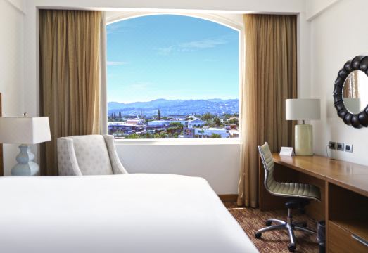 InterContinental Hotels SAN SALVADOR-METROCENTRO MALL by IHG Hotel Overview