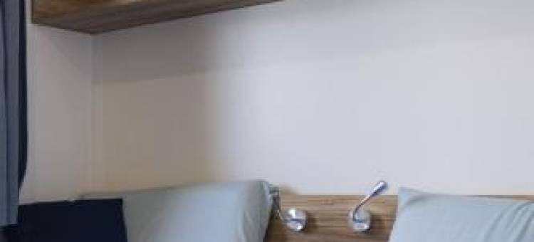 Houseboat Floatart Experience Bisceglie图片