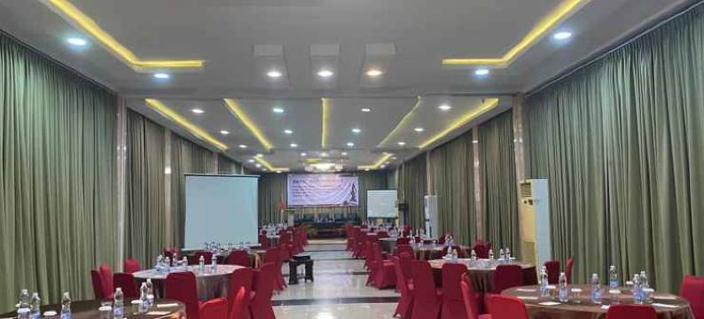 武吉英达乐思塔里旅馆(Bukit Indah Lestari Hotel)图片