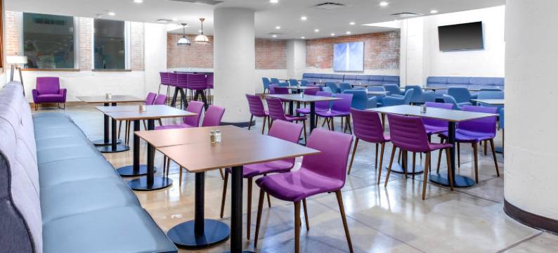 达拉斯市中心万枫酒店(Fairfield Inn & Suites Dallas Downtown)图片