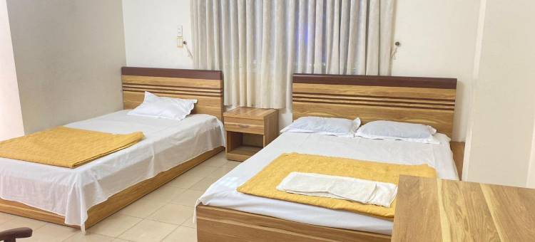 位于杭隋的10卧室公寓-平方米|带1个独立浴室(Hotel Thu Nga)图片