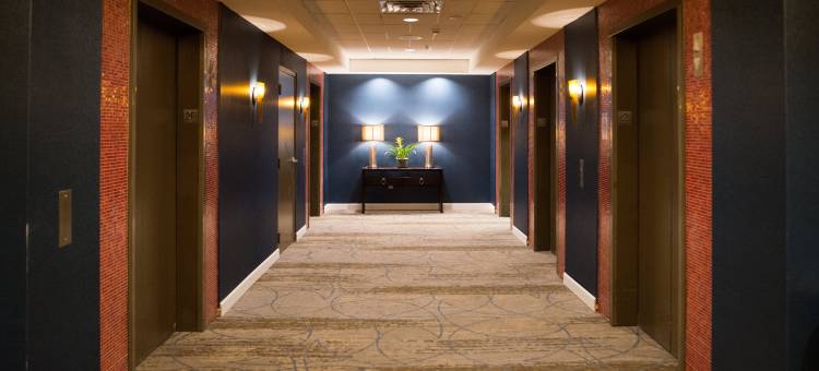 明尼阿波利斯圣保罗国际机场美国购物中心皇冠假日套房酒店(Crowne Plaza Suites MSP Airport - Mall of America)图片