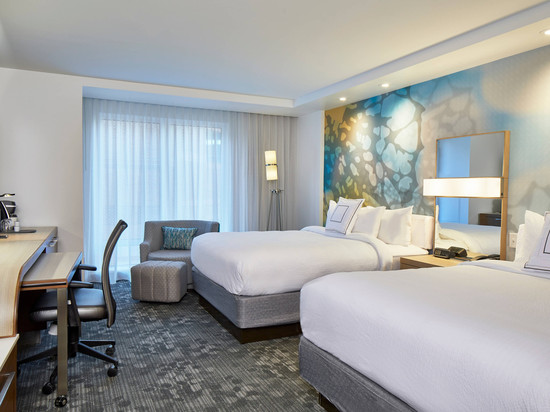 巴尔的摩市中心麦克亨利罗韦万怡酒店