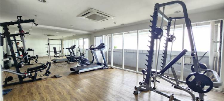 RedLiving格兰德卡马拉泻湖公寓 by Ownr Room(RedLiving Apartemen Grand Kamala Lagoon by Ownr Room)图片