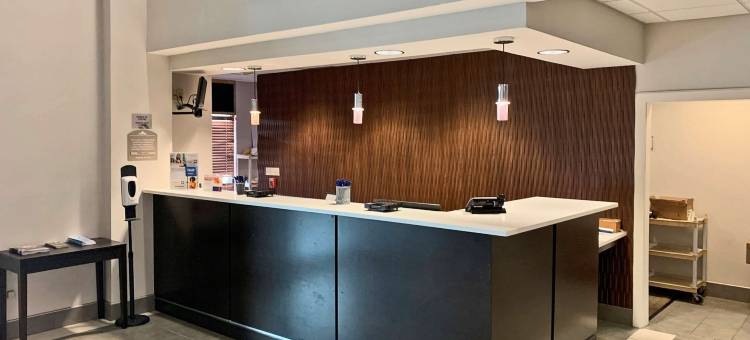 北哥伦布舒适套房酒店(Comfort Inn & Suites Columbus North)图片