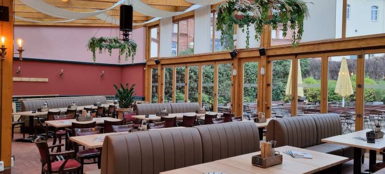 阿恩施塔特斯塔德特布瑞恩霍特公园酒店(Hotelpark Stadtbrauerei Arnstadt)图片