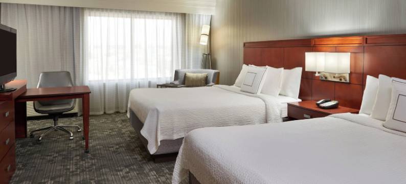 金斯顿401高速公路/Division街万怡酒店(Courtyard Kingston Highway 401/Division Street)图片