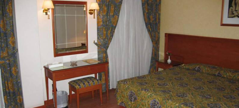 菲利普卢克索酒店(Philippe Luxor Hotel)图片