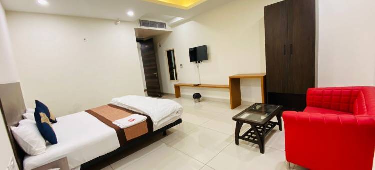 亲族酒店(FabHotel Kinsfolk)图片