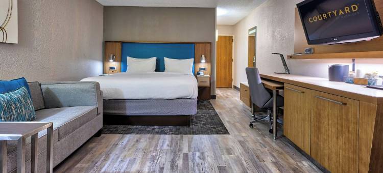 汉普顿体育馆酒店，by Radisson(Country Inn & Suites by Radisson, Hampton Coliseum)图片