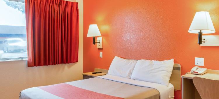 莫哈韦6号汽车旅馆(Motel 6 Mojave, CA)图片