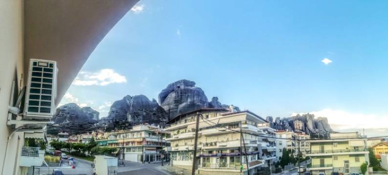 位于卡斯特拉奇的1卧室公寓-110平方米|带1个独立浴室(Terra di Meteora Suites #1)图片